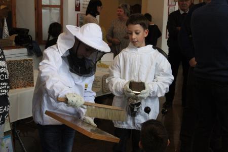 2024-12-06 10-51-09 - 0144